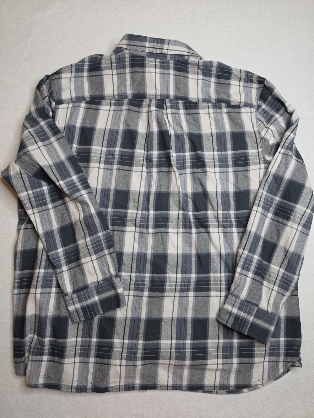 The North Face Men’s Navy and Gray Plaid‎ Button-Down Shirt XXL